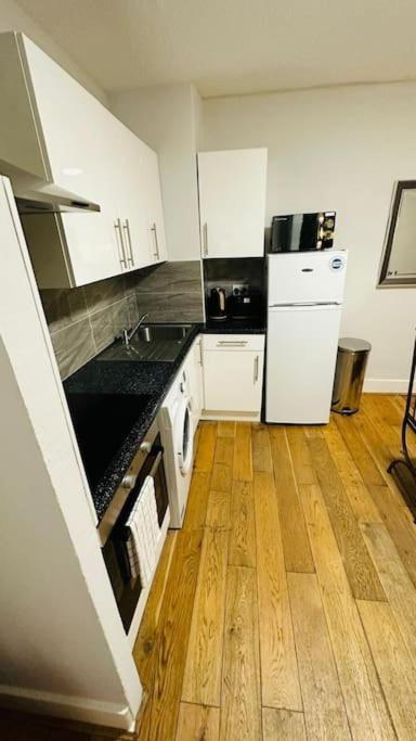 London Bayswater Apartment Екстериор снимка